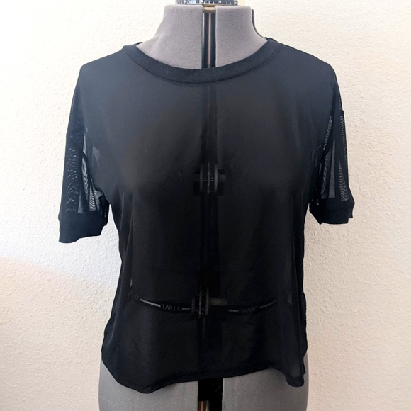 one clothing Tops - Sheer Short Sleeve Top